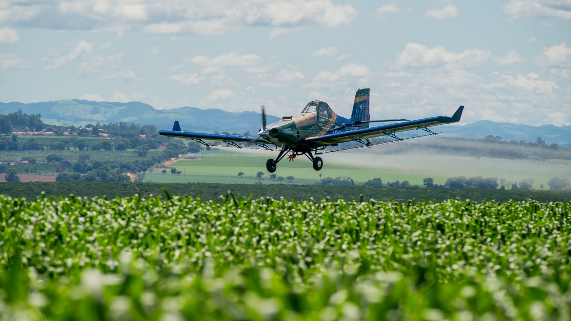 Embraer-Agriculture-Ipanema203.jpg